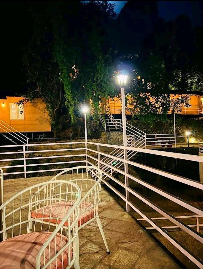 Aaroham Resort Shimla ! Luxury Cottage By Aamod Group Экстерьер фото